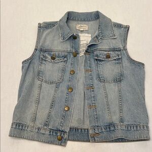 CURRENT/ ELLIOT THE SLEEVELESS RIDER JACKET SIZE 1= SMALL